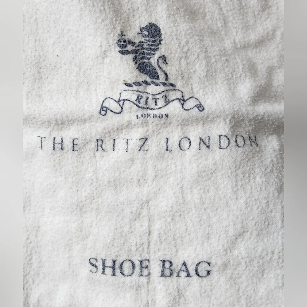 The Ritz London White Shoe Bags Set of 2
